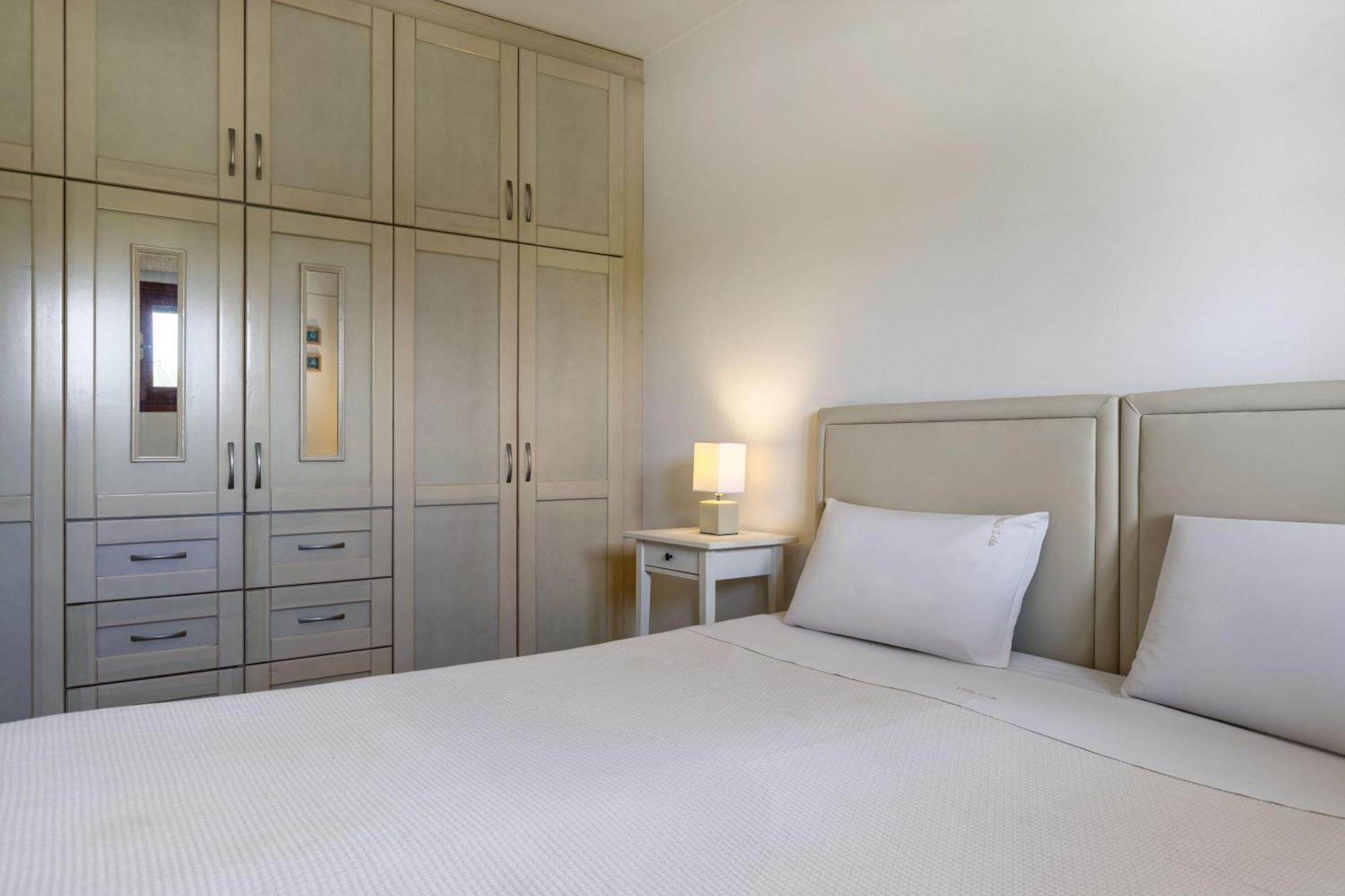 Villa Lola - 3 Bedrooms & Private Pool Lithakiá Kültér fotó