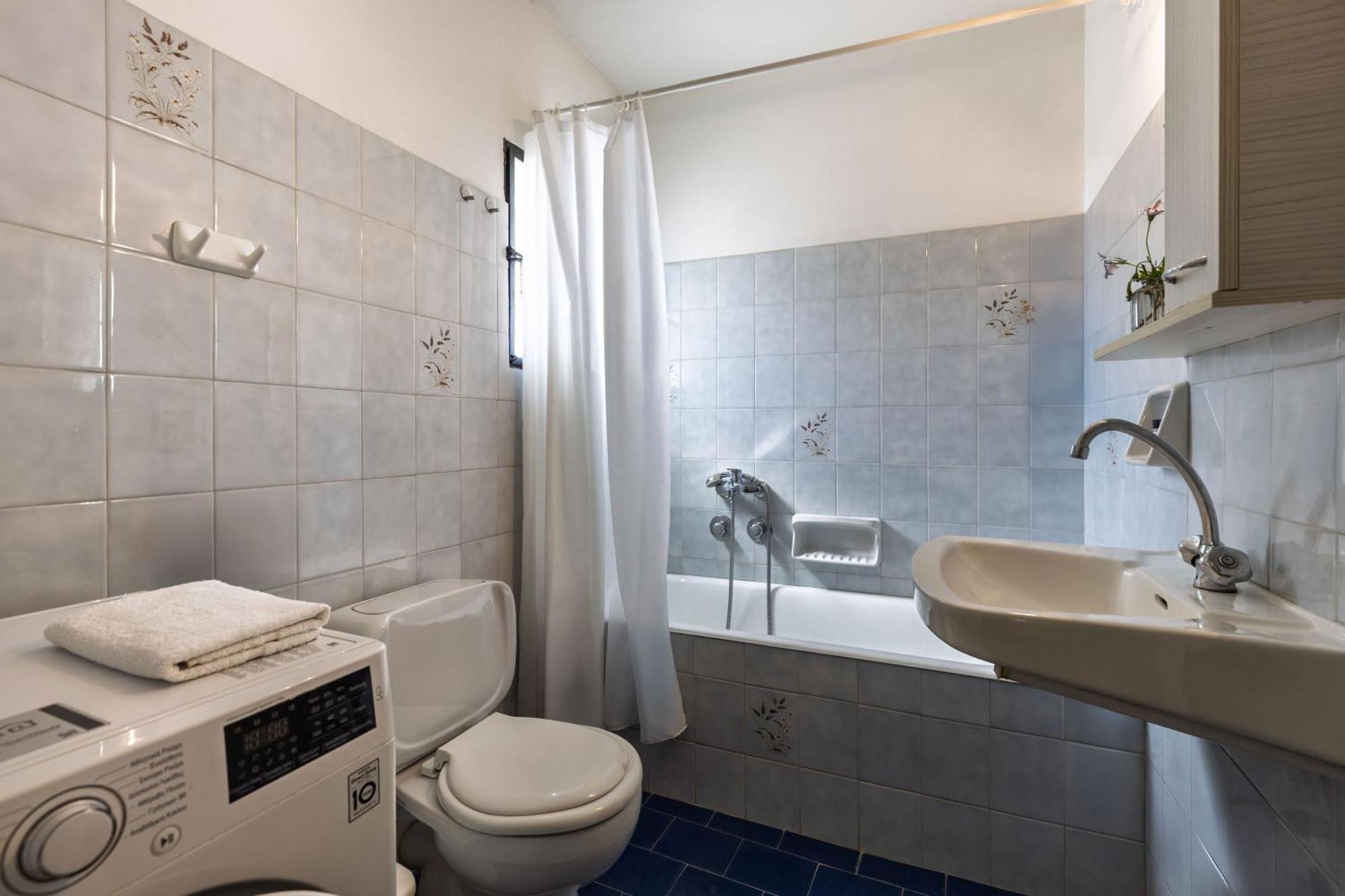 Villa Lola - 3 Bedrooms & Private Pool Lithakiá Kültér fotó