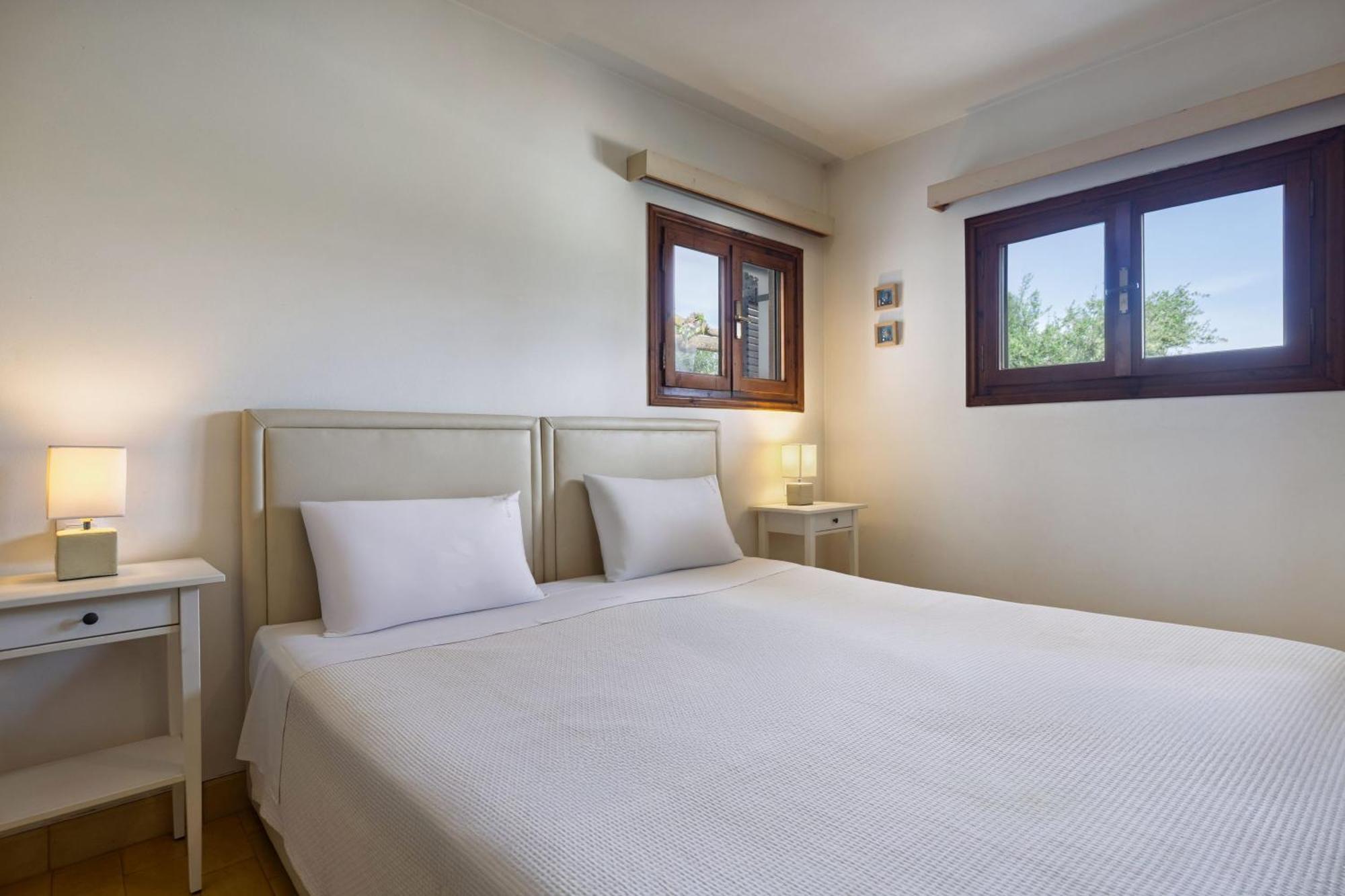 Villa Lola - 3 Bedrooms & Private Pool Lithakiá Kültér fotó