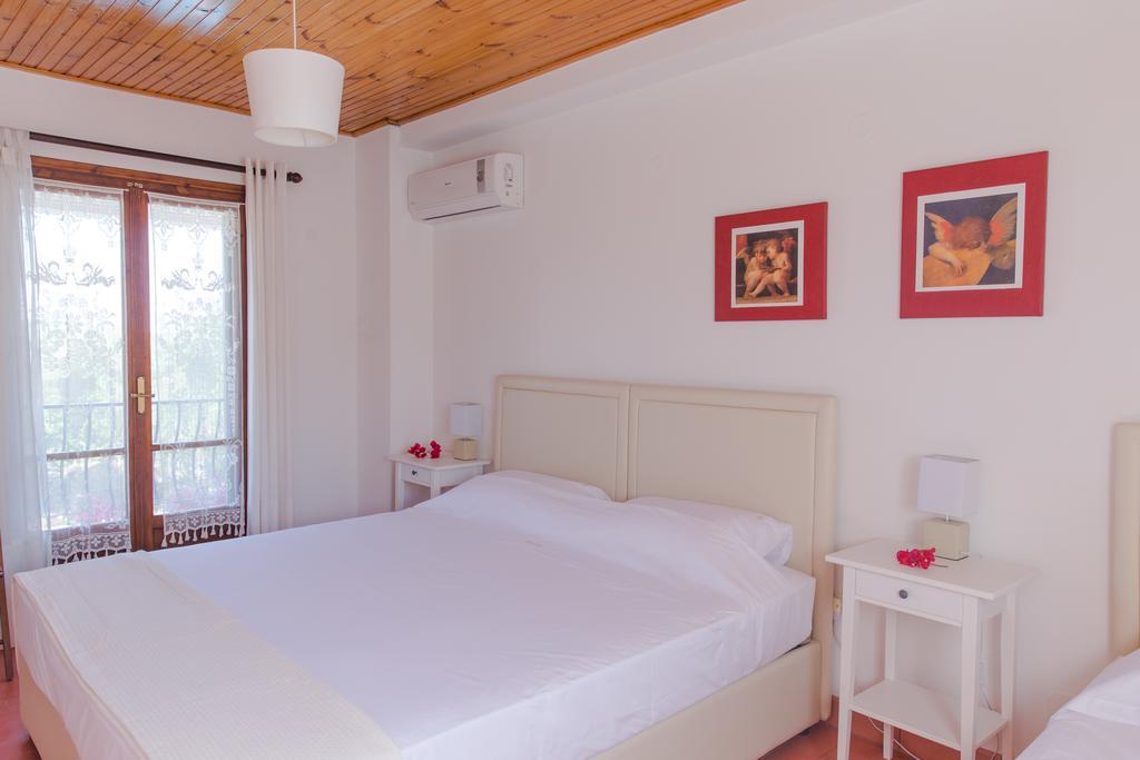Villa Lola - 3 Bedrooms & Private Pool Lithakiá Kültér fotó