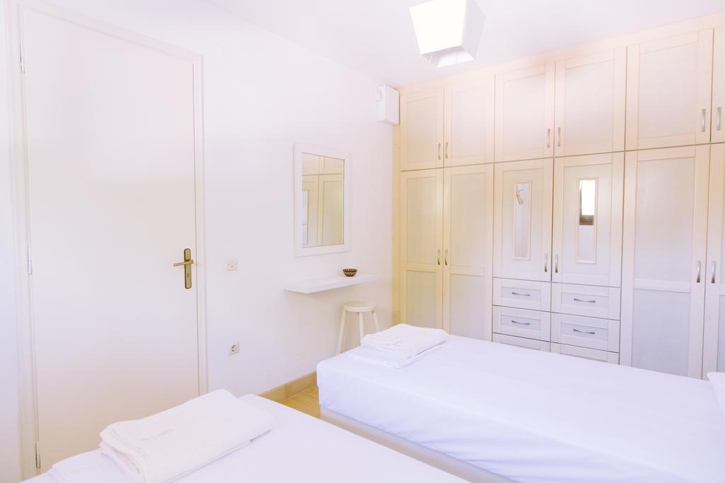 Villa Lola - 3 Bedrooms & Private Pool Lithakiá Kültér fotó